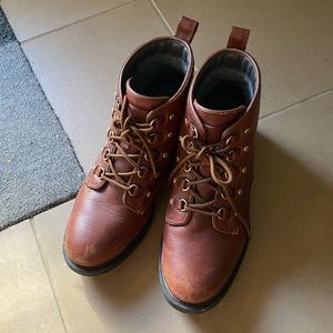cole haan briana grand lace-up hiker red brown platform boots 🥾 size 9